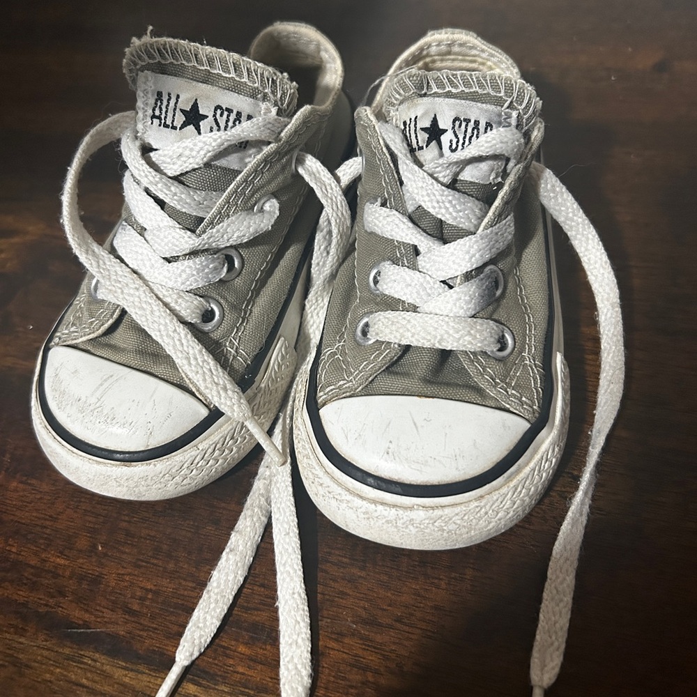 Converse Kids Sneakers - Gray and White